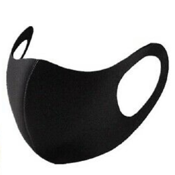 NWT Black lightweight face mask - Picture 2 of 2